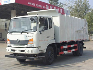 國五東風(fēng)嘉運(yùn)壓縮式對接垃圾車