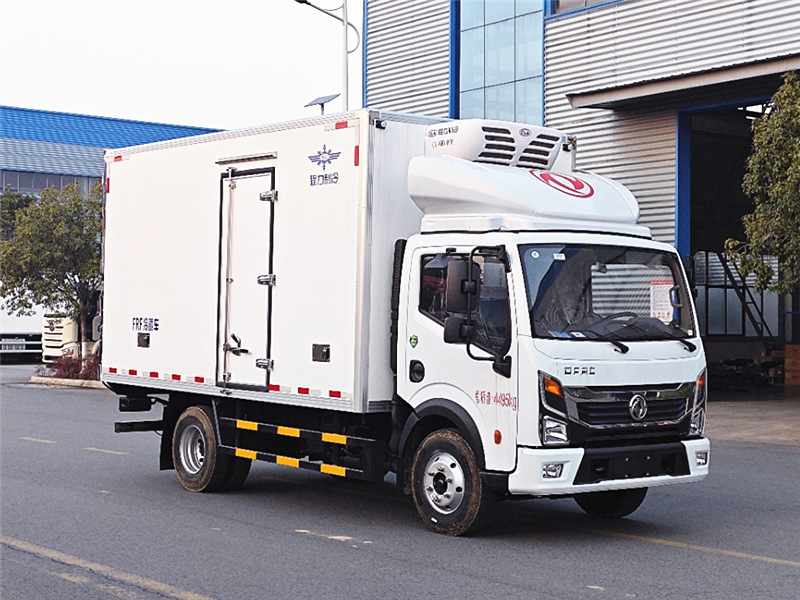 東風多利卡冷藏車