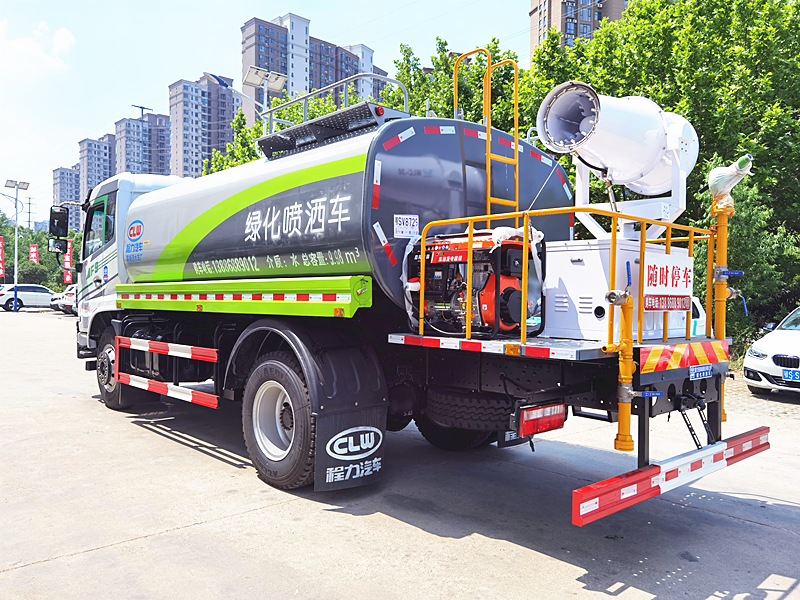 東風福瑞卡F9霧炮車