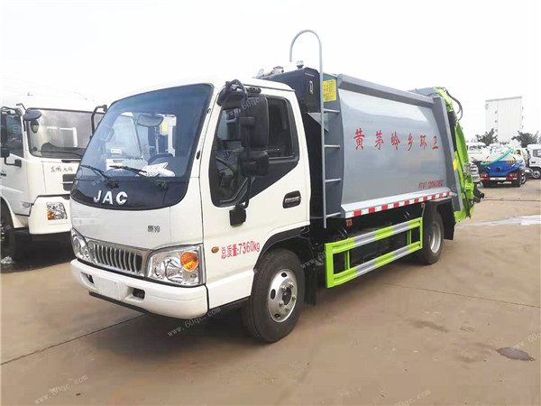 程力壓縮式垃圾車(chē)性能介紹，3噸5噸壓縮式垃圾車(chē)報(bào)價(jià)